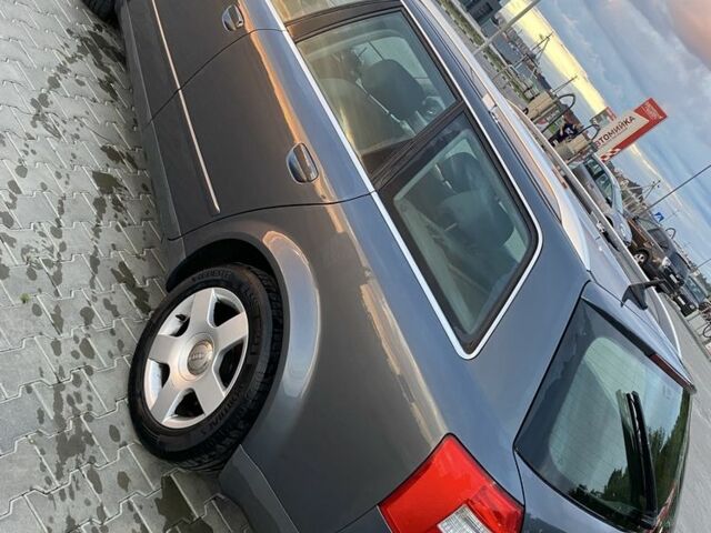 Серый Ауди А4, объемом двигателя 1.8 л и пробегом 247 тыс. км за 4700 $, фото 1 на Automoto.ua