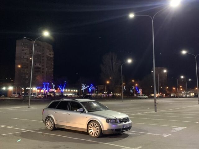 Серый Ауди А4, объемом двигателя 1.8 л и пробегом 2 тыс. км за 4500 $, фото 1 на Automoto.ua