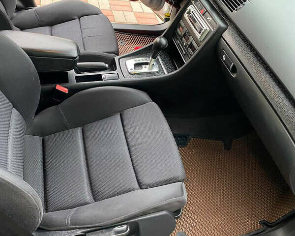 Серый Ауди А4, объемом двигателя 1.8 л и пробегом 280 тыс. км за 5700 $, фото 18 на Automoto.ua