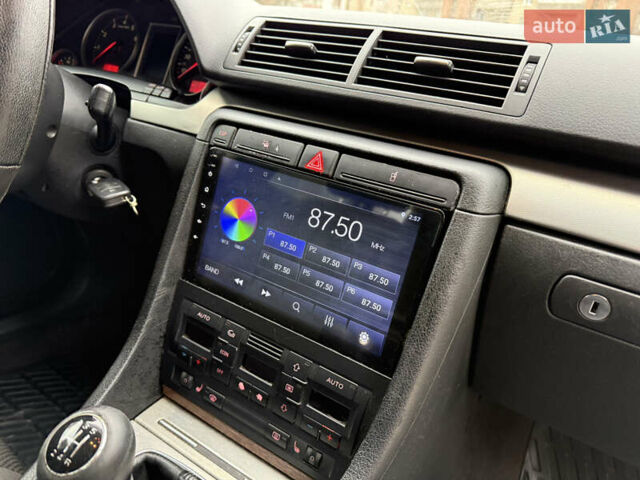 Серый Ауди А4, объемом двигателя 1.8 л и пробегом 323 тыс. км за 2999 $, фото 20 на Automoto.ua