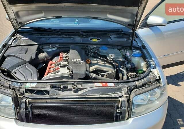 Серый Ауди А4, объемом двигателя 1.98 л и пробегом 210 тыс. км за 5000 $, фото 10 на Automoto.ua