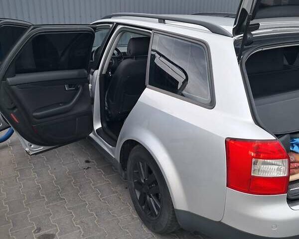 Ауди А4 2002 в Киеве на Automoto.ua Серый Ауди А4, объемом двигателя 1.98 л и пробегом 265 тыс. км за 5650 $, фото 10 на Automoto.ua