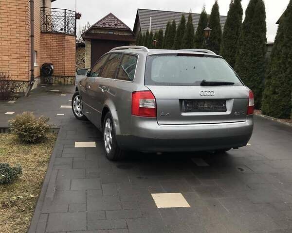 Серый Ауди А4, объемом двигателя 2.5 л и пробегом 260 тыс. км за 2450 $, фото 5 на Automoto.ua