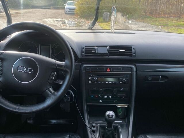 Серый Ауди А4, объемом двигателя 1.9 л и пробегом 438 тыс. км за 2450 $, фото 5 на Automoto.ua