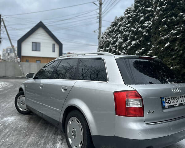 Сірий Ауді А4, об'ємом двигуна 1.6 л та пробігом 250 тис. км за 4400 $, фото 22 на Automoto.ua