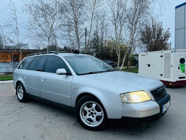 Серый Ауди А4, объемом двигателя 2.5 л и пробегом 200 тыс. км за 2350 $, фото 1 на Automoto.ua