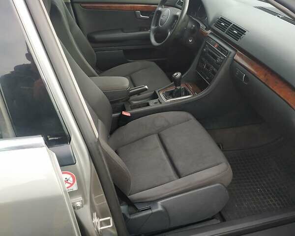 Серый Ауди А4, объемом двигателя 1.9 л и пробегом 320 тыс. км за 2800 $, фото 10 на Automoto.ua