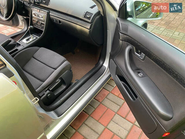 Серый Ауди А4, объемом двигателя 1.8 л и пробегом 280 тыс. км за 5700 $, фото 10 на Automoto.ua