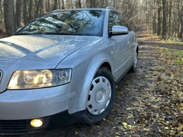 Серый Ауди А4, объемом двигателя 2 л и пробегом 280 тыс. км за 2250 $, фото 1 на Automoto.ua