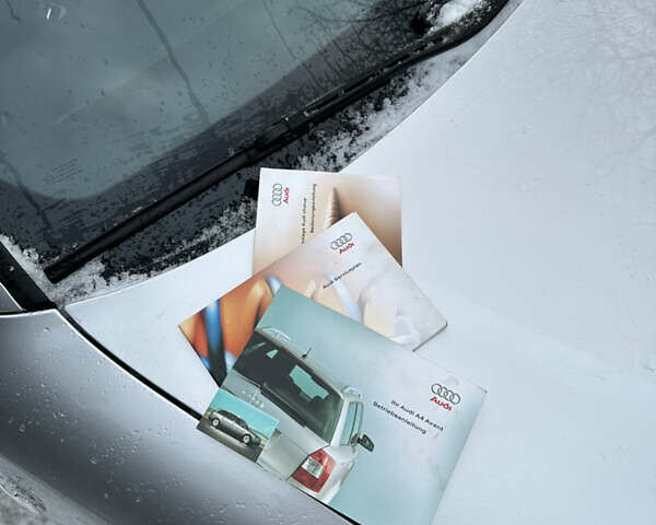 Сірий Ауді А4, об'ємом двигуна 1.6 л та пробігом 250 тис. км за 4400 $, фото 48 на Automoto.ua