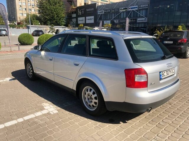 Серый Ауди А4, объемом двигателя 1.6 л и пробегом 216 тыс. км за 4900 $, фото 2 на Automoto.ua