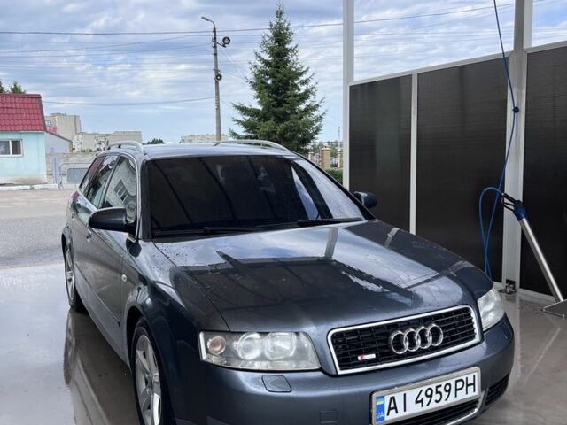 Сірий Ауді А4, об'ємом двигуна 1.8 л та пробігом 275 тис. км за 5889 $, фото 2 на Automoto.ua
