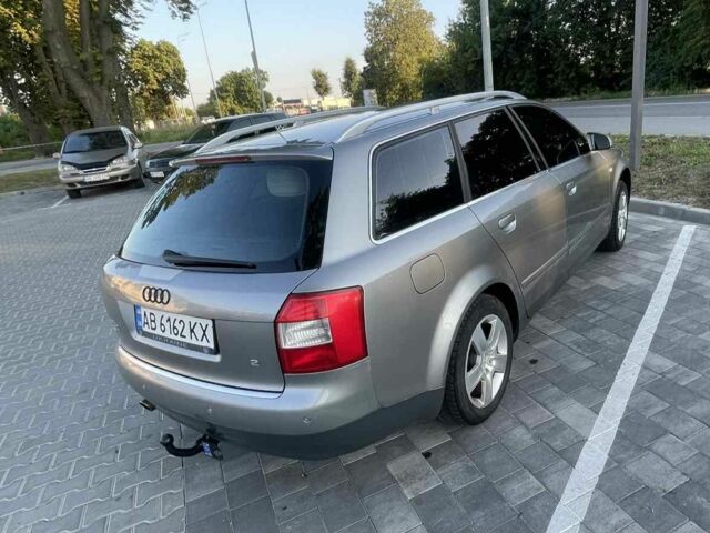 Серый Ауди А4, объемом двигателя 2 л и пробегом 324 тыс. км за 4500 $, фото 1 на Automoto.ua