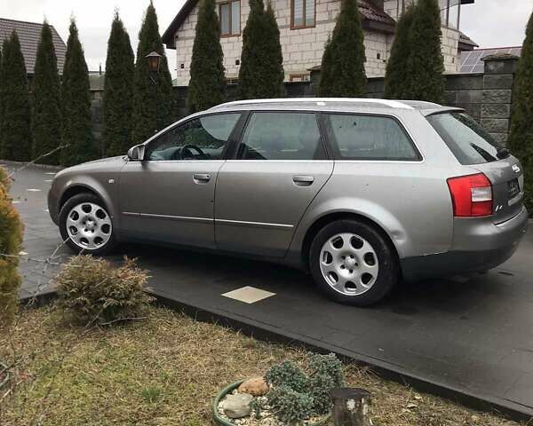 Серый Ауди А4, объемом двигателя 2.5 л и пробегом 260 тыс. км за 2450 $, фото 4 на Automoto.ua