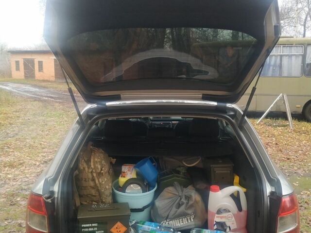 Сірий Ауді А4, об'ємом двигуна 1.9 л та пробігом 320 тис. км за 2712 $, фото 17 на Automoto.ua