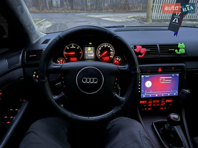 Серый Ауди А4, объемом двигателя 2.5 л и пробегом 287 тыс. км за 3950 $, фото 10 на Automoto.ua