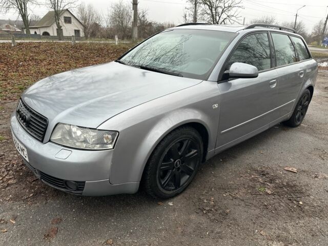 Серый Ауди А4, объемом двигателя 2.5 л и пробегом 320 тыс. км за 3700 $, фото 1 на Automoto.ua