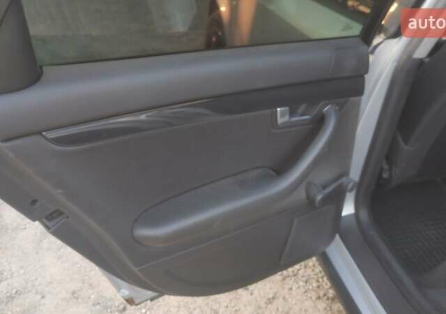 Серый Ауди А4, объемом двигателя 1.6 л и пробегом 234 тыс. км за 4450 $, фото 17 на Automoto.ua