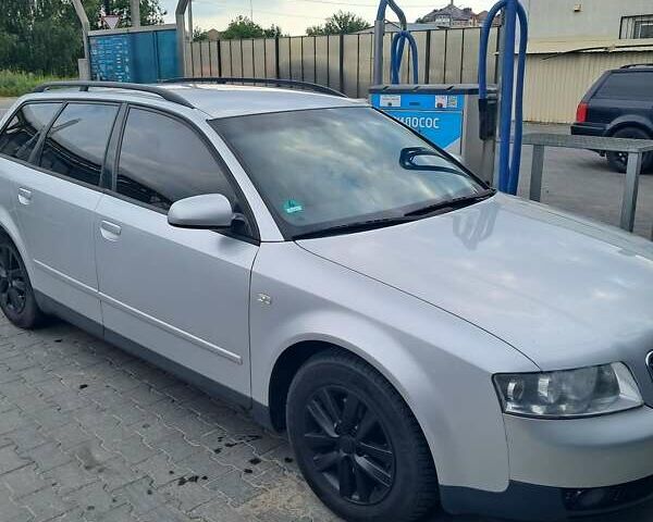 Ауди А4 2002 в Киеве на Automoto.ua Серый Ауди А4, объемом двигателя 1.98 л и пробегом 265 тыс. км за 5650 $, фото 5 на Automoto.ua