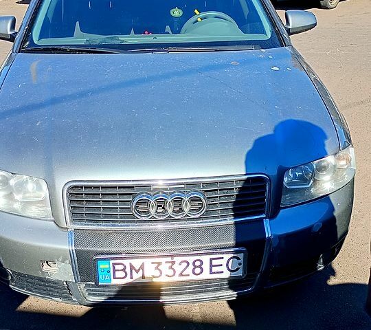 Серый Ауди А4, объемом двигателя 2 л и пробегом 200 тыс. км за 3800 $, фото 2 на Automoto.ua