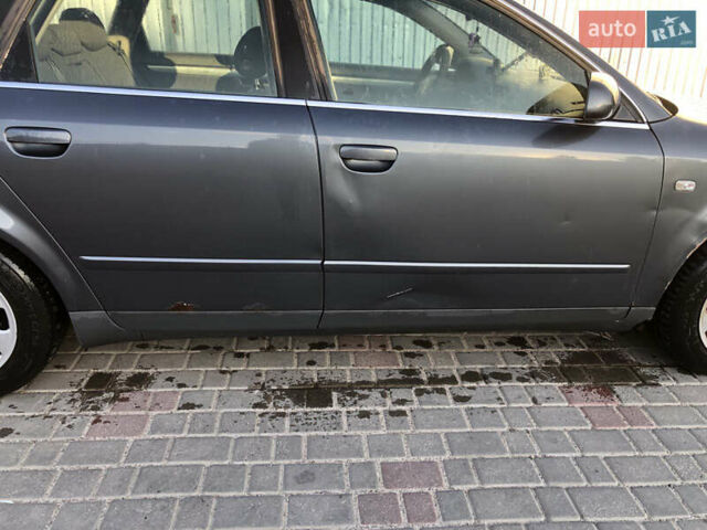 Серый Ауди А4, объемом двигателя 1.9 л и пробегом 325 тыс. км за 2200 $, фото 6 на Automoto.ua