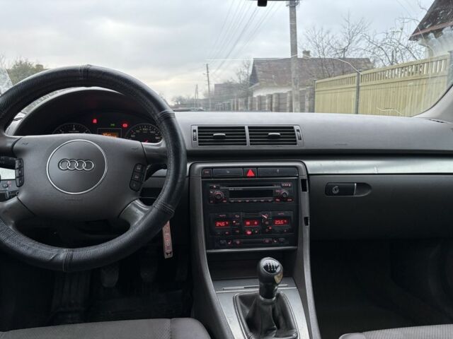 Серый Ауди А4, объемом двигателя 1.9 л и пробегом 400 тыс. км за 2150 $, фото 7 на Automoto.ua