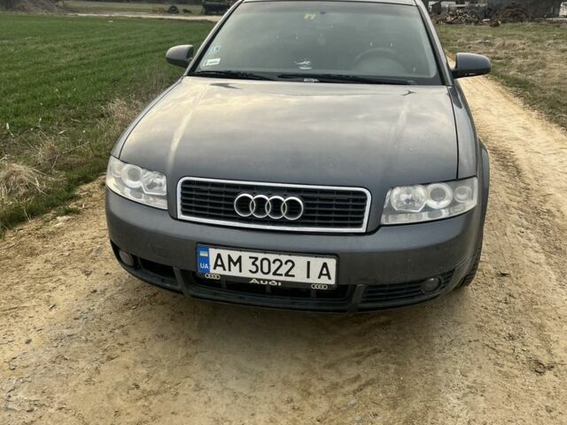 Серый Ауди А4, объемом двигателя 2.5 л и пробегом 318 тыс. км за 5000 $, фото 3 на Automoto.ua