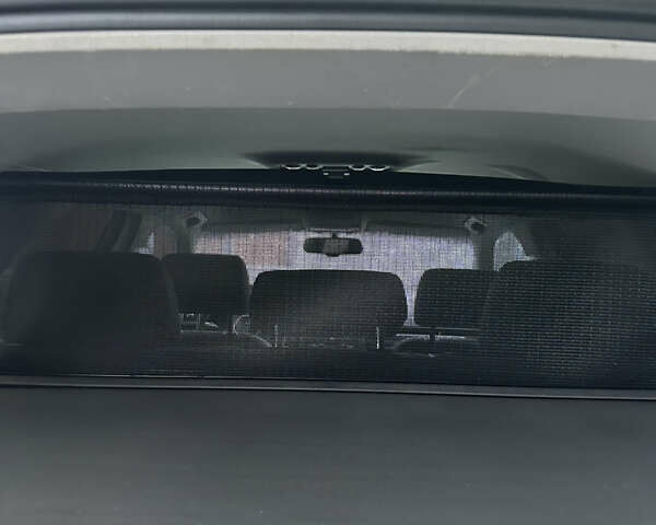 Сірий Ауді А4, об'ємом двигуна 1.6 л та пробігом 250 тис. км за 4400 $, фото 47 на Automoto.ua