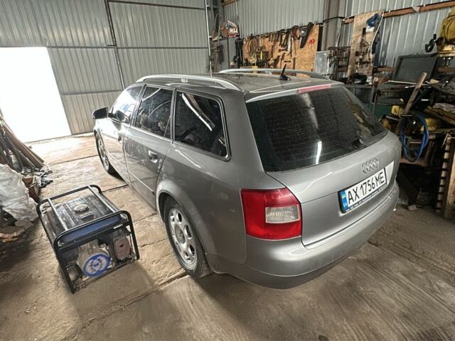 Серый Ауди А4, объемом двигателя 2.5 л и пробегом 2 тыс. км за 4000 $, фото 2 на Automoto.ua