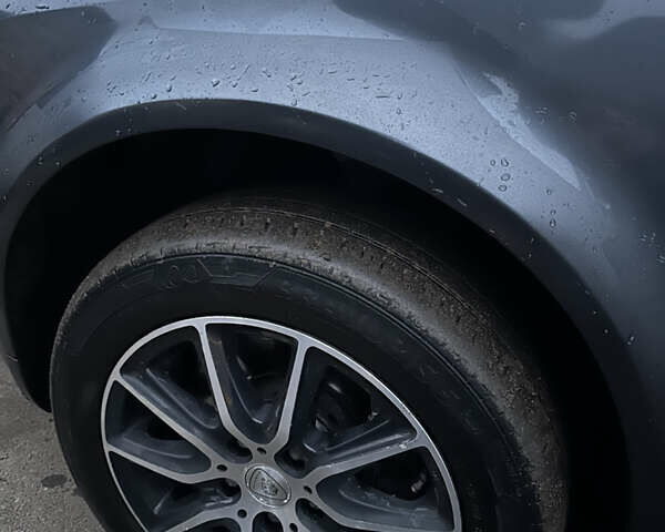 Серый Ауди А4, объемом двигателя 2.5 л и пробегом 287 тыс. км за 3950 $, фото 13 на Automoto.ua