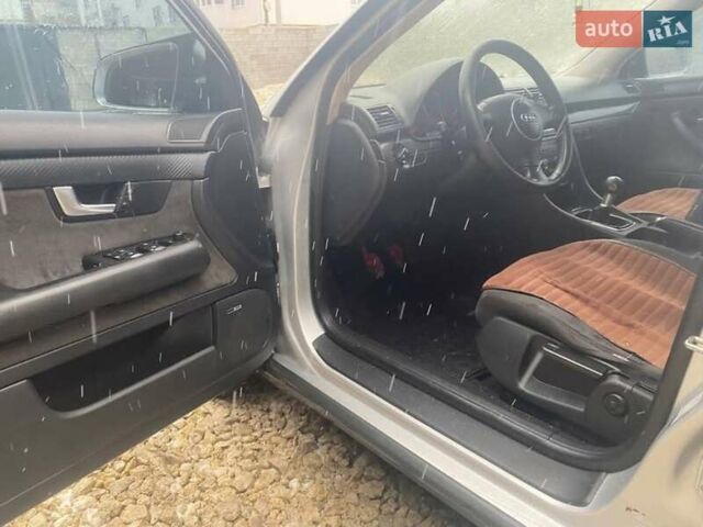 Сірий Ауді А4, об'ємом двигуна 2.5 л та пробігом 447 тис. км за 4600 $, фото 26 на Automoto.ua