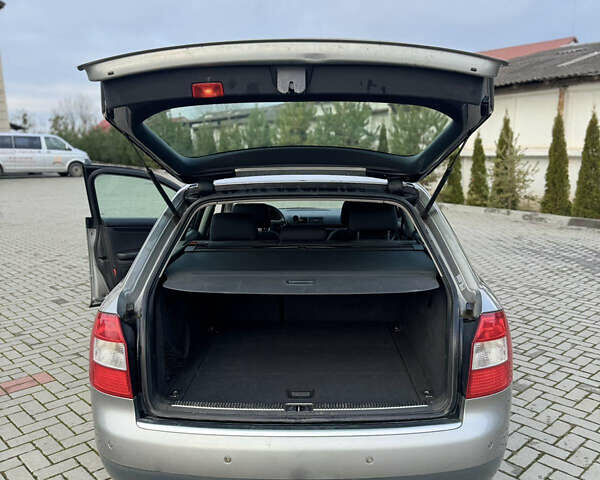 Сірий Ауді А4, об'ємом двигуна 2 л та пробігом 230 тис. км за 4600 $, фото 8 на Automoto.ua