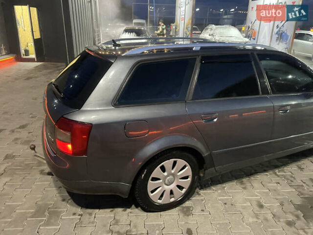Ауді А4 2002 у Чернівцях на Automoto.ua Сірий Ауді А4, об'ємом двигуна 2.5 л та пробігом 290 тис. км за 5300 $, фото 11 на Automoto.ua