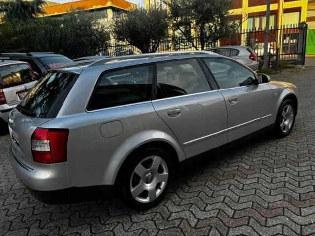 Сірий Ауді А4, об'ємом двигуна 1.9 л та пробігом 268 тис. км за 1377 $, фото 3 на Automoto.ua