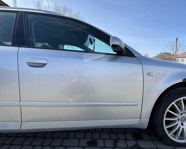 Серый Ауди А4, объемом двигателя 2.5 л и пробегом 280 тыс. км за 3500 $, фото 3 на Automoto.ua