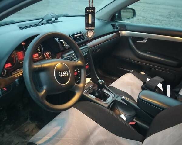 Сірий Ауді А4, об'ємом двигуна 2.5 л та пробігом 350 тис. км за 3700 $, фото 2 на Automoto.ua