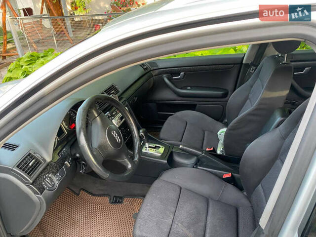 Серый Ауди А4, объемом двигателя 1.8 л и пробегом 280 тыс. км за 5700 $, фото 4 на Automoto.ua