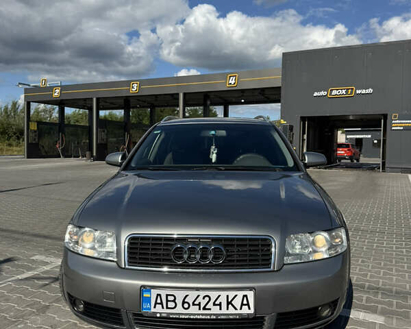 Серый Ауди А4, объемом двигателя 1.6 л и пробегом 297 тыс. км за 5300 $, фото 1 на Automoto.ua