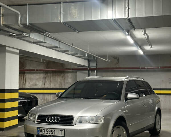 Сірий Ауді А4, об'ємом двигуна 1.6 л та пробігом 250 тис. км за 4400 $, фото 14 на Automoto.ua