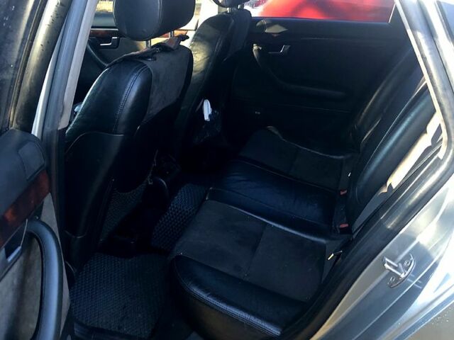 Сірий Ауді А4, об'ємом двигуна 2.5 л та пробігом 330 тис. км за 4400 $, фото 8 на Automoto.ua