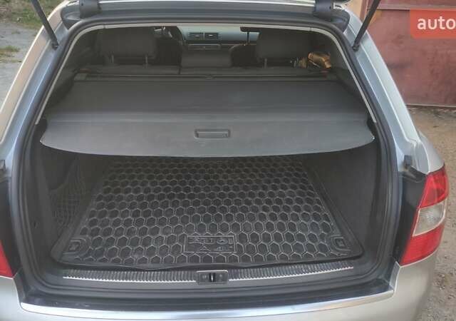 Серый Ауди А4, объемом двигателя 1.6 л и пробегом 234 тыс. км за 4450 $, фото 16 на Automoto.ua