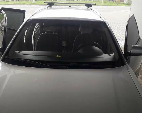 Серый Ауди А4, объемом двигателя 2.5 л и пробегом 263 тыс. км за 4600 $, фото 11 на Automoto.ua