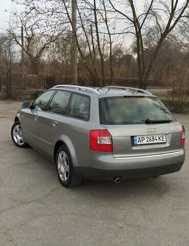 Серый Ауди А4, объемом двигателя 2 л и пробегом 245 тыс. км за 7000 $, фото 3 на Automoto.ua