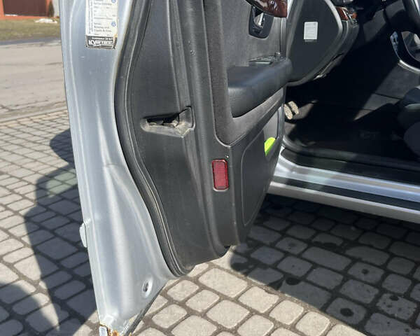 Серый Ауди А4, объемом двигателя 2.5 л и пробегом 280 тыс. км за 3500 $, фото 10 на Automoto.ua