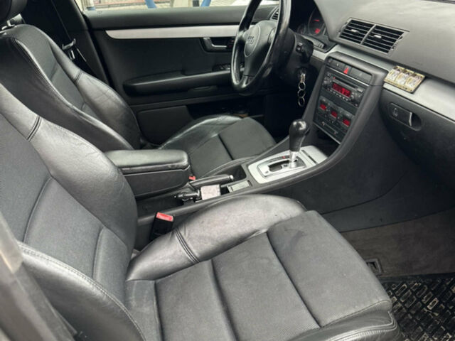 Сірий Ауді А4, об'ємом двигуна 2.5 л та пробігом 322 тис. км за 4292 $, фото 13 на Automoto.ua