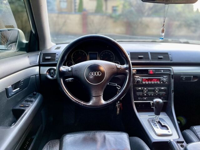 Серый Ауди А4, объемом двигателя 2.5 л и пробегом 340 тыс. км за 4500 $, фото 9 на Automoto.ua