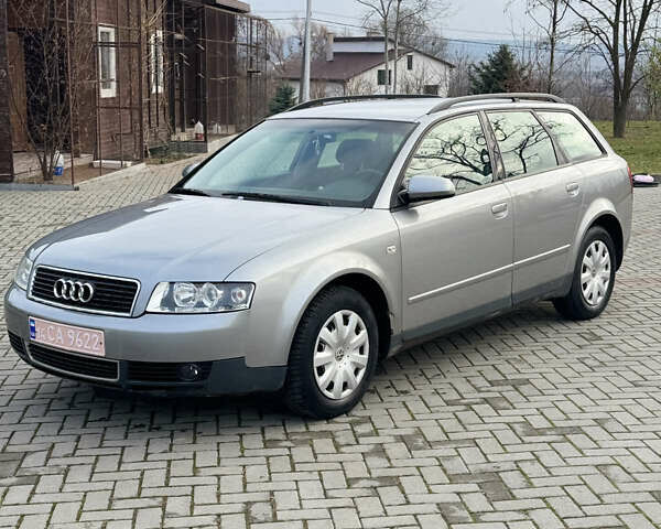Сірий Ауді А4, об'ємом двигуна 2 л та пробігом 230 тис. км за 4600 $, фото 1 на Automoto.ua