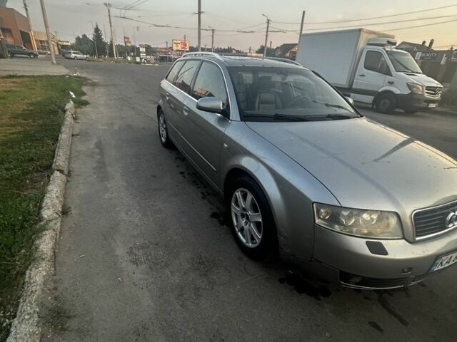 Сірий Ауді А4, об'ємом двигуна 2.5 л та пробігом 442 тис. км за 4521 $, фото 4 на Automoto.ua
