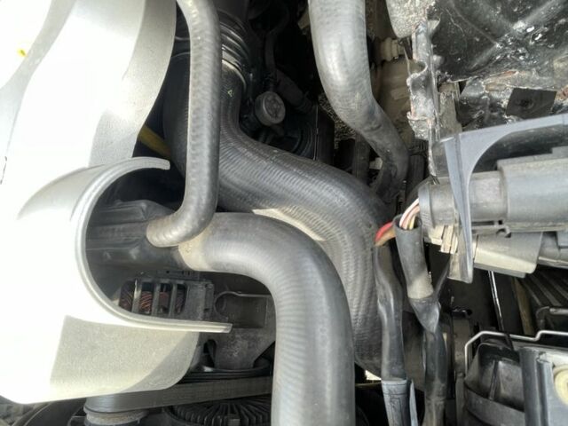 Серый Ауди А4, объемом двигателя 1.9 л и пробегом 290 тыс. км за 5100 $, фото 11 на Automoto.ua