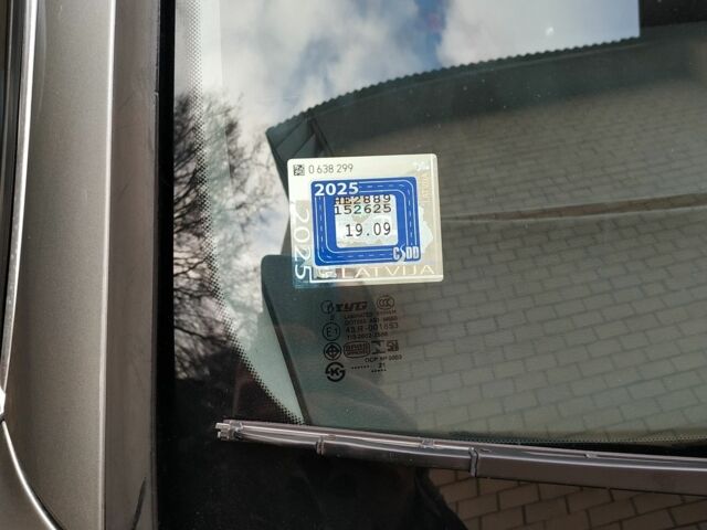 Сірий Ауді А4, об'ємом двигуна 1.9 л та пробігом 320 тис. км за 2800 $, фото 12 на Automoto.ua